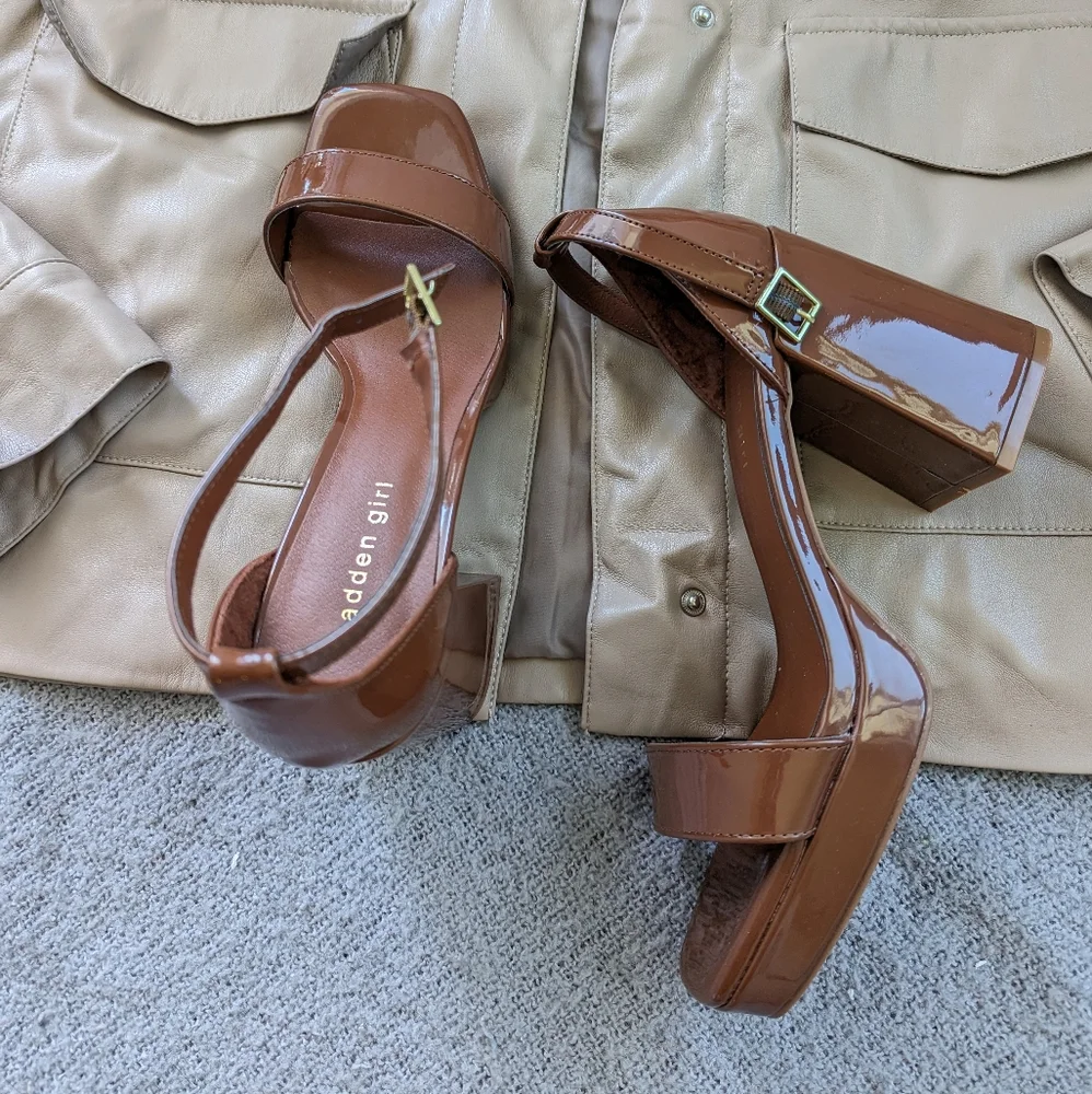 Madden Girl Francesca's Collections Brown Patent Block Heel Sandals